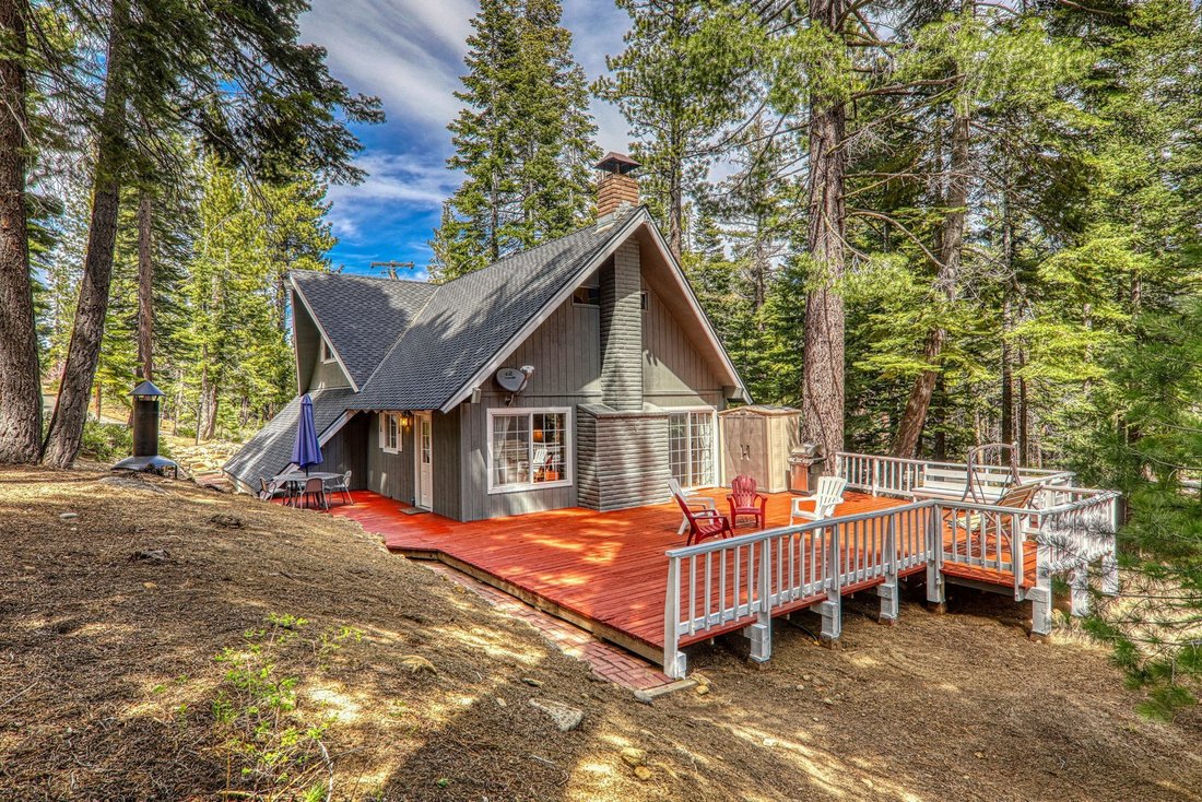 House in South Lake Tahoe, California, United States 1 - 17852428