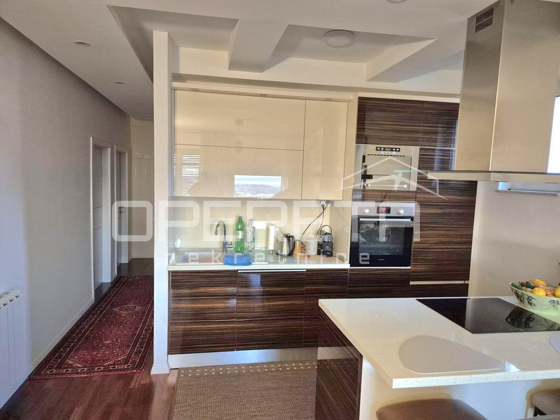 House in Zrnovnica, Split-Dalmatia County, Croatia 5 - 17856302