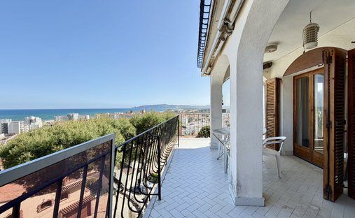 Villa in L'Estartit, Torroella de Montgri, Spain 1