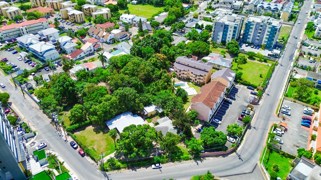 Land in Kingston 10, Jamaica 4 - 17857028