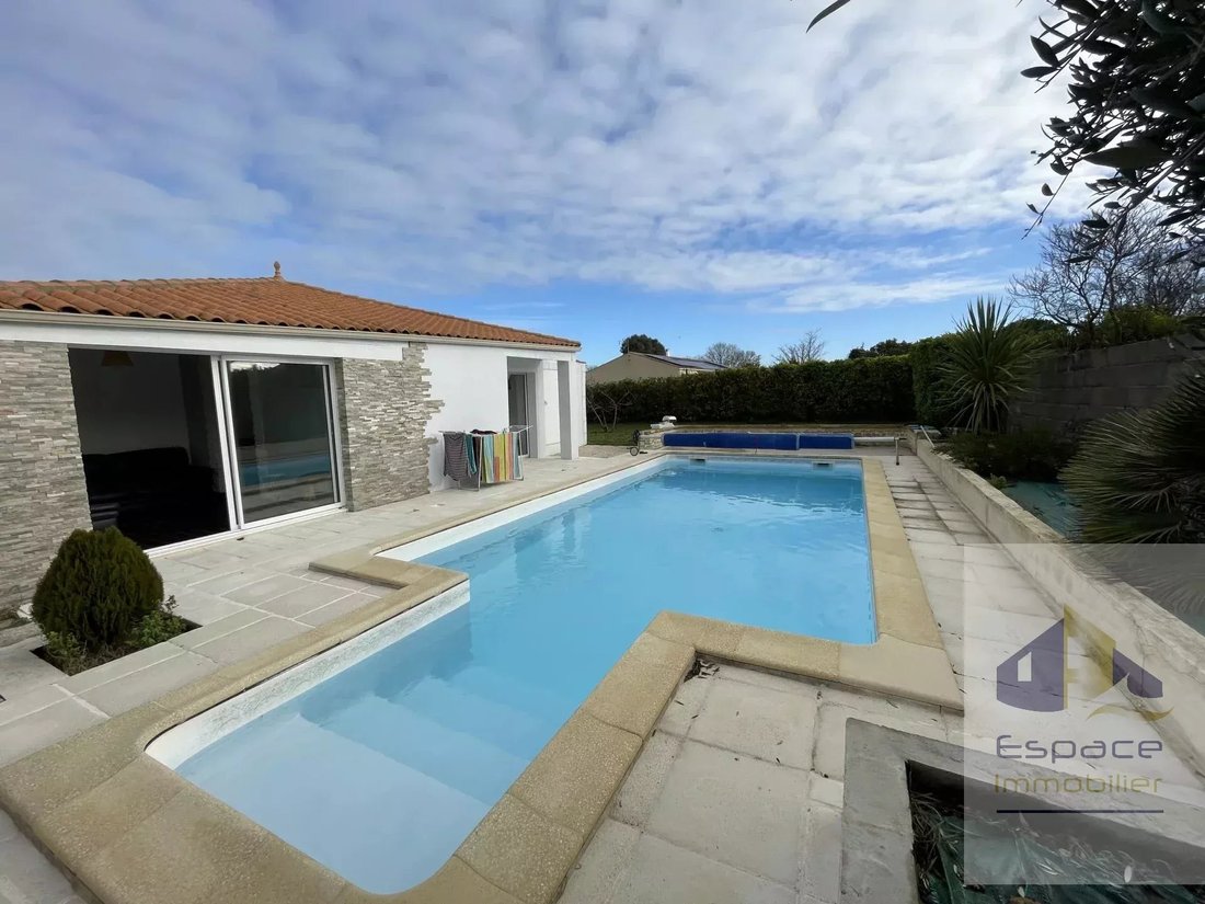 House in Croix-Chapeau, Nouvelle-Aquitaine, France 5 - 17855909