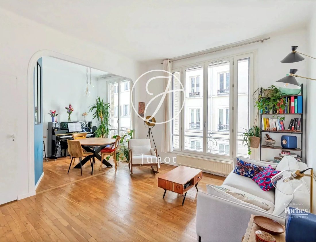 Apartment in Montmartre, Paris 18e Arrondissement, Paris 1 - 17852891