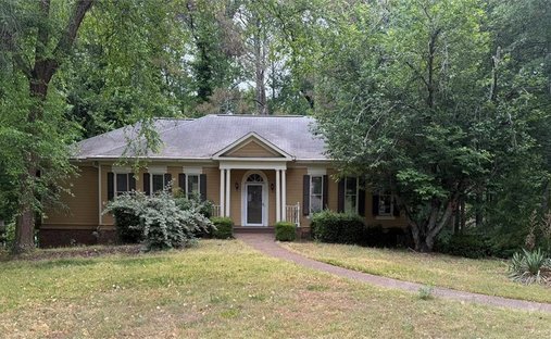 House in Johns Creek, Georgia, United States 1