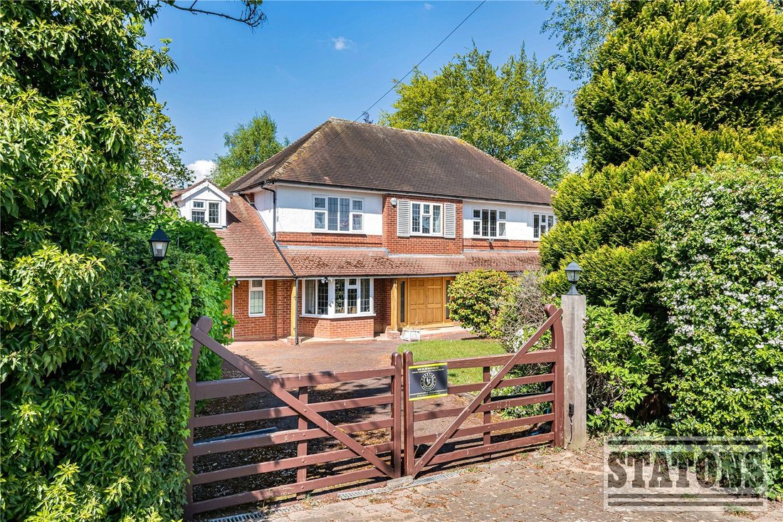 House in Cuffley, Northaw, England 3 - 17851651