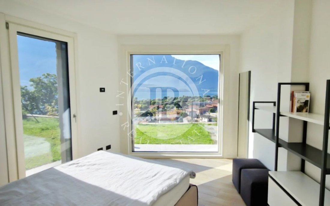 Apartment in Domaso, Lombardy, Italy 3 - 17851720