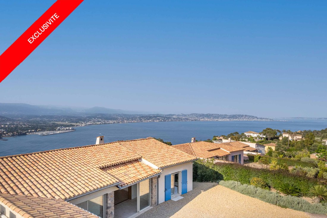House in Théoule-sur-Mer, Provence-Alpes-Côte d'Azur, France 1 - 17853079