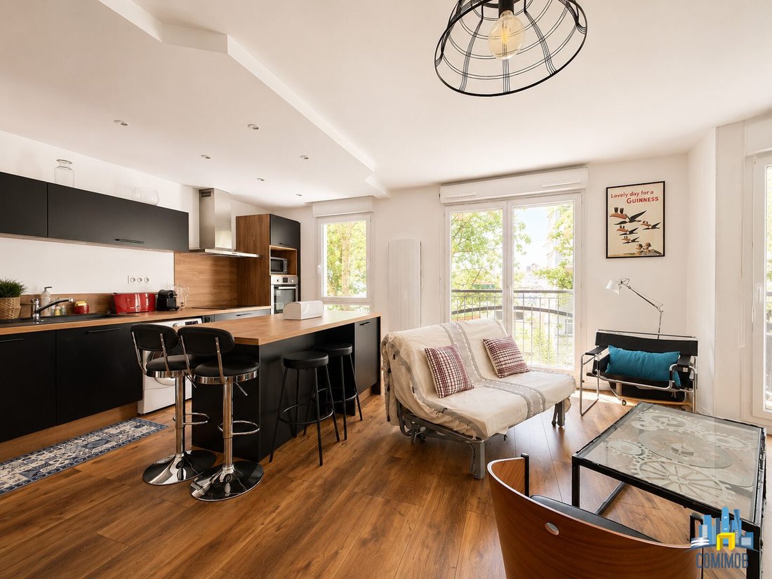 Apartment in Epinettes, Issy-les-Moulineaux, France 3 - 17857219