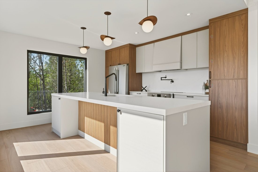 House in Mont-Tremblant, Quebec, Canada 5 - 17855872