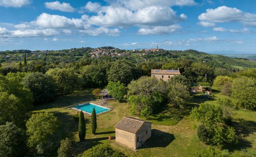 Country House in Pomarance, Tuscany, Italy 1