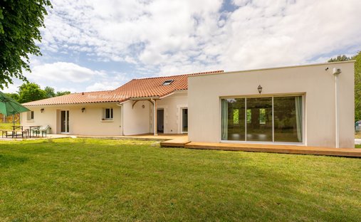 House in Parentis-en-Born, Nouvelle-Aquitaine, France 1