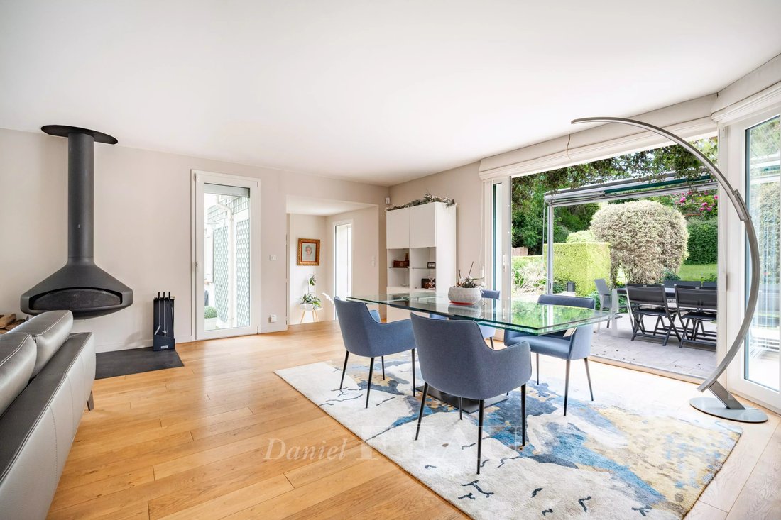 House in Mareil-Marly, Ile-de-France, France 3 - 17856252