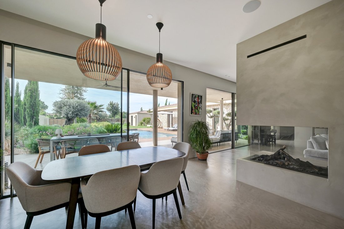 House in Le Tholonet, Provence-Alpes-Côte d'Azur, France 3 - 17856028
