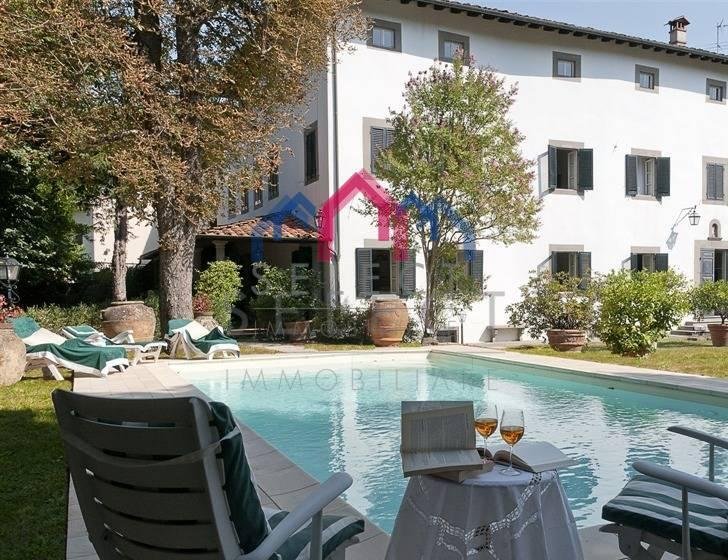 Villa in Bagni di Lucca, Tuscany, Italy 1 - 17856352