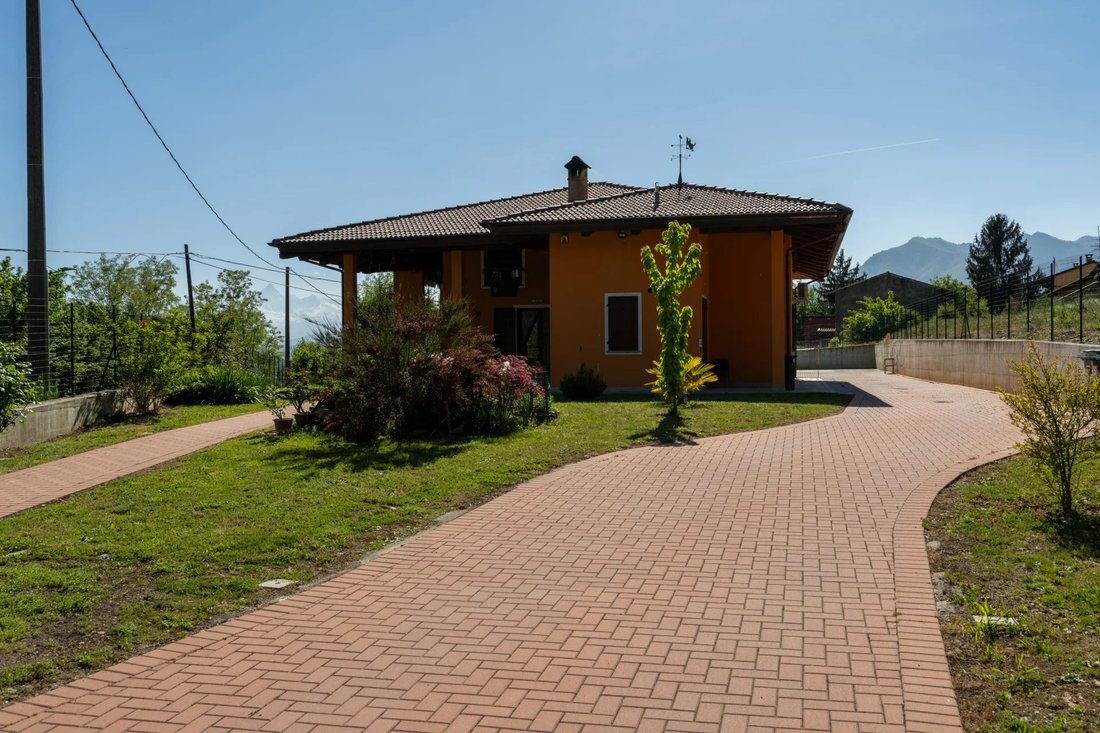 Villa in Piossasco, Piedmont, Italy 1 - 16792167