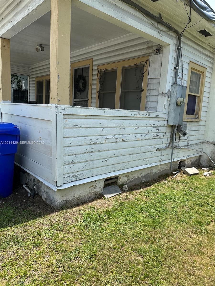 House in Miami, Florida, United States 3 - 17855171
