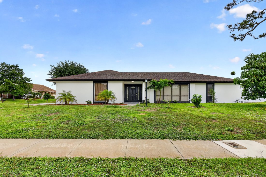 House in West Palm Beach, Florida, United States 1 - 17855429
