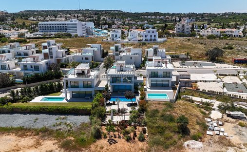 Villa in Paralimni, Famagusta, Cyprus 1