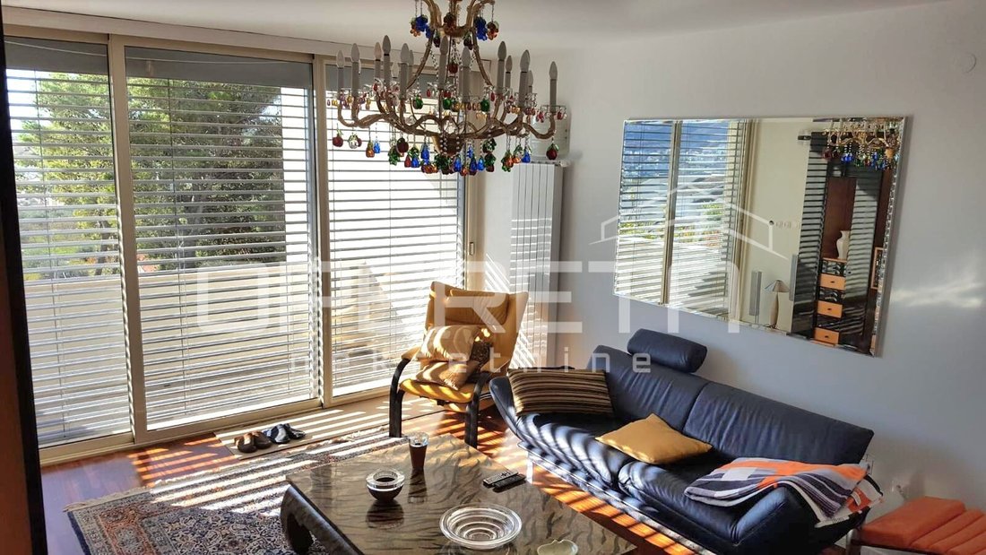 House in Zrnovnica, Split-Dalmatia County, Croatia 1 - 17856302