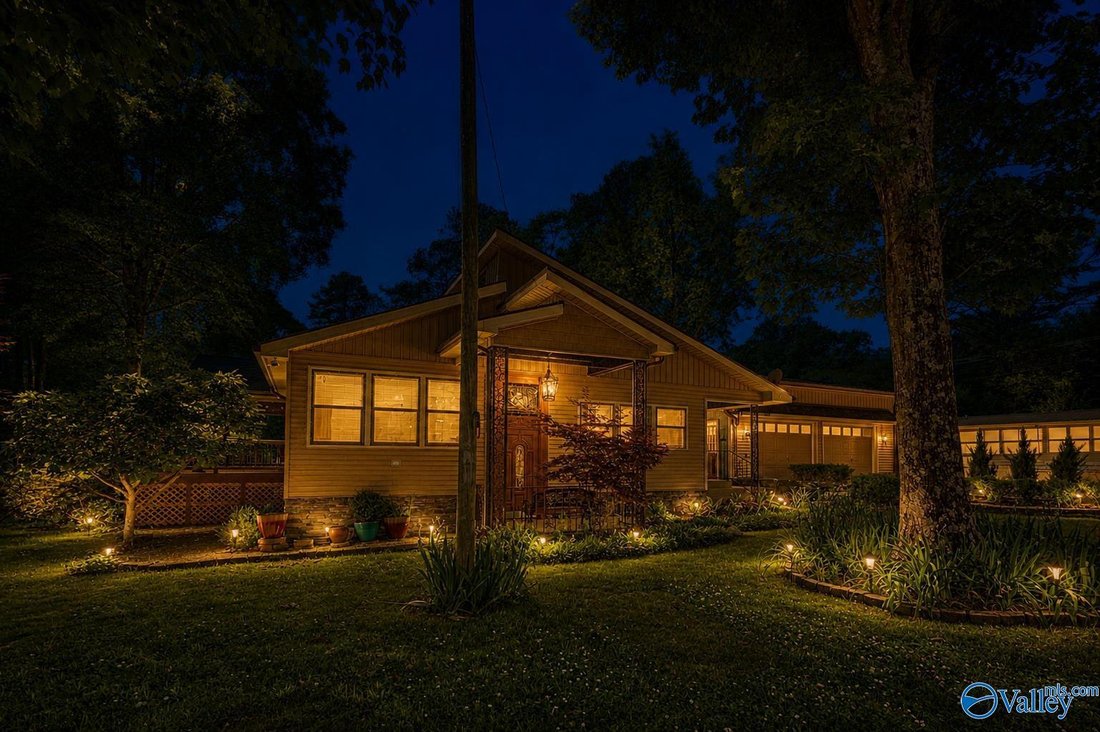 House in Scottsboro, Alabama, United States 1 - 17854484