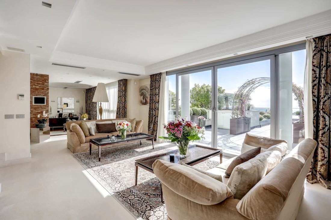 Apartment in Cabbe-Saint Roman, Roquebrune-Cap-Martin, France 3 - 17853181
