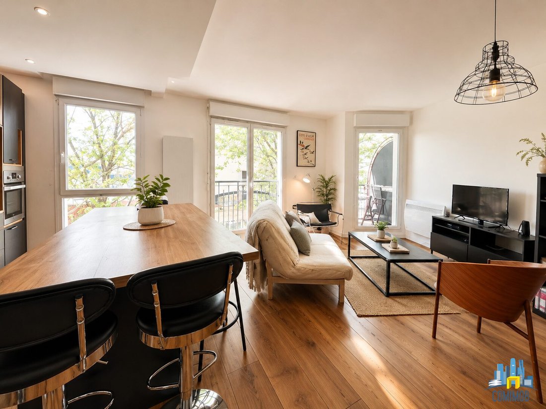 Apartment in Epinettes, Issy-les-Moulineaux, France 1 - 17857219