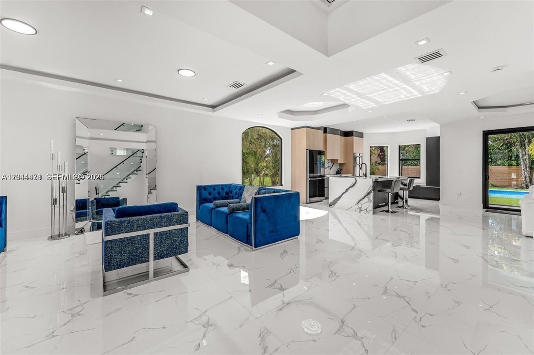 House in Miami, Florida, United States 2 - 17855208