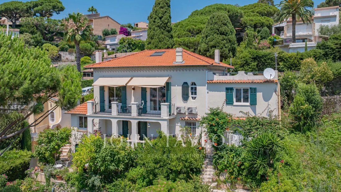 House in Font de Veyre, Cannes, France 1 - 15931695
