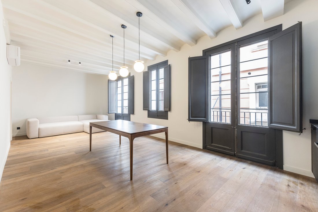 Apartment in Ciutat Vella, Barcelona, Spain 2 - 17854760