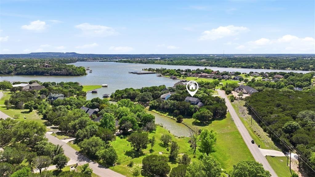 House in Granbury, Texas, United States 1 - 17855726