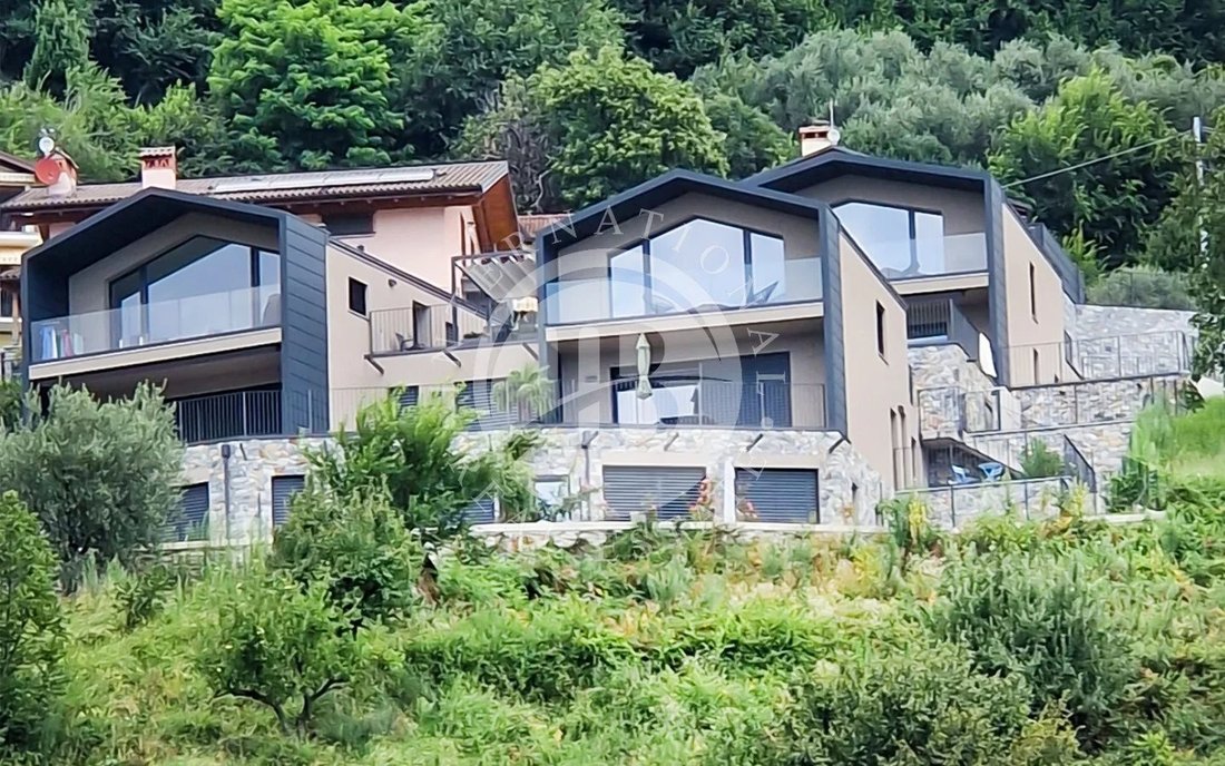 Apartment in Domaso, Lombardy, Italy 1 - 17851720
