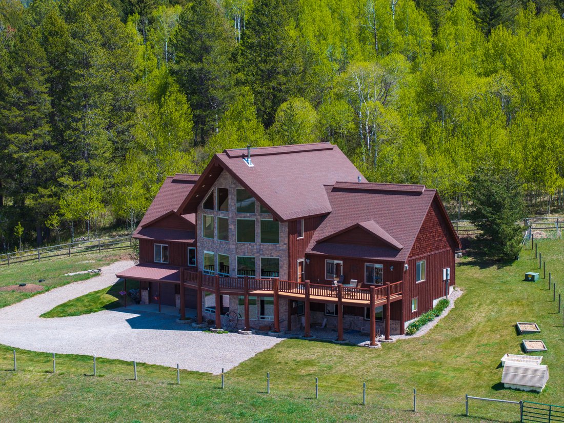 House in Alpine, Wyoming, United States 2 - 17575337