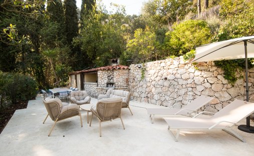 House in La Turbie, Provence-Alpes-Côte d'Azur, France 1