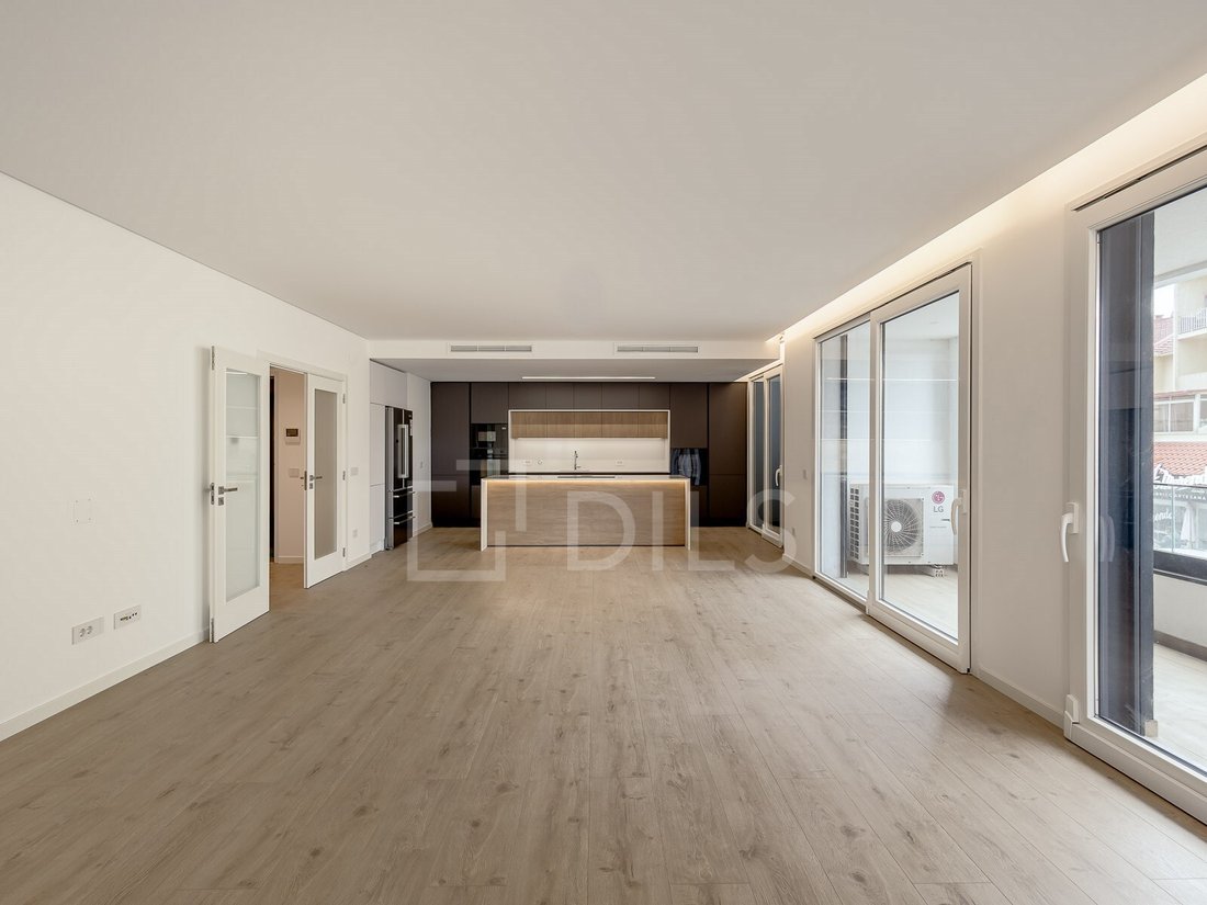 Apartment in Parede, Lisbon, Portugal 3 - 15537006