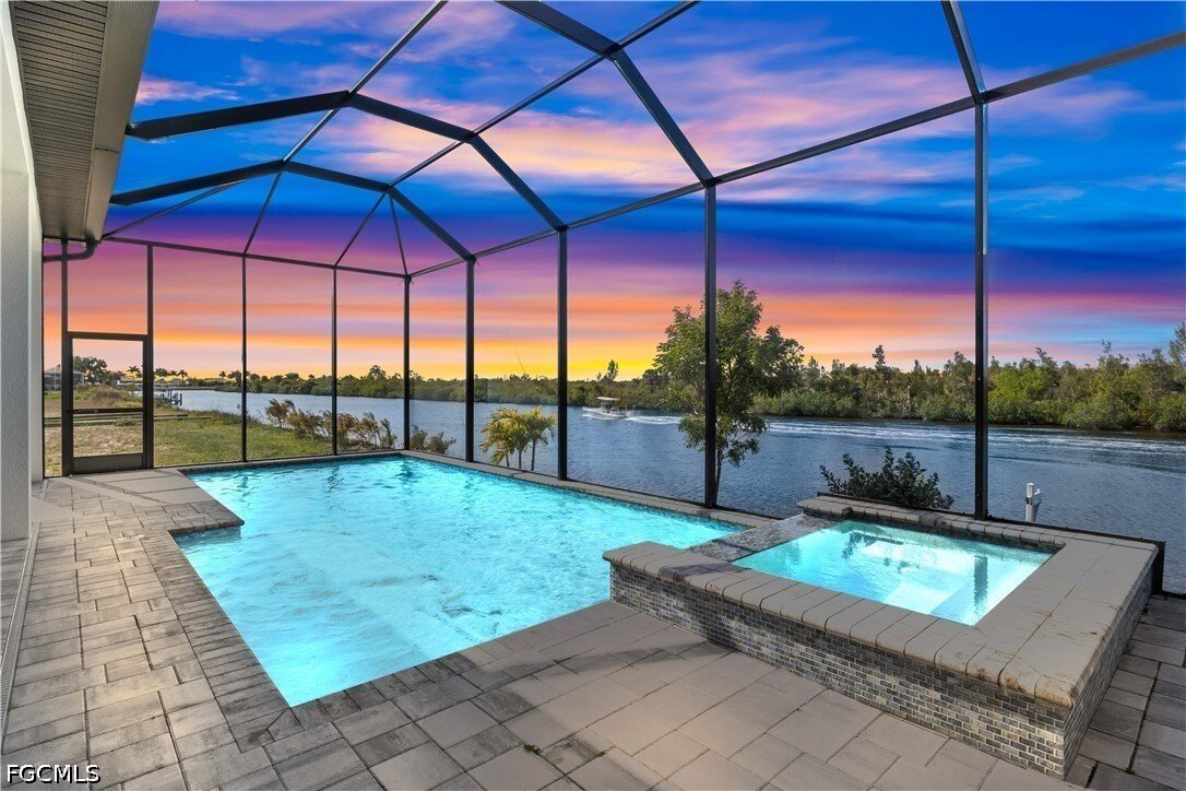 House in Cape Coral, Florida, United States 2 - 17856387