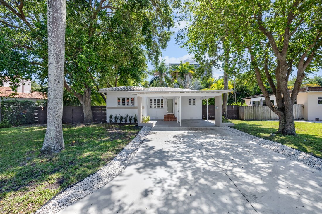 House in Miami, Florida, United States 1 - 17851358