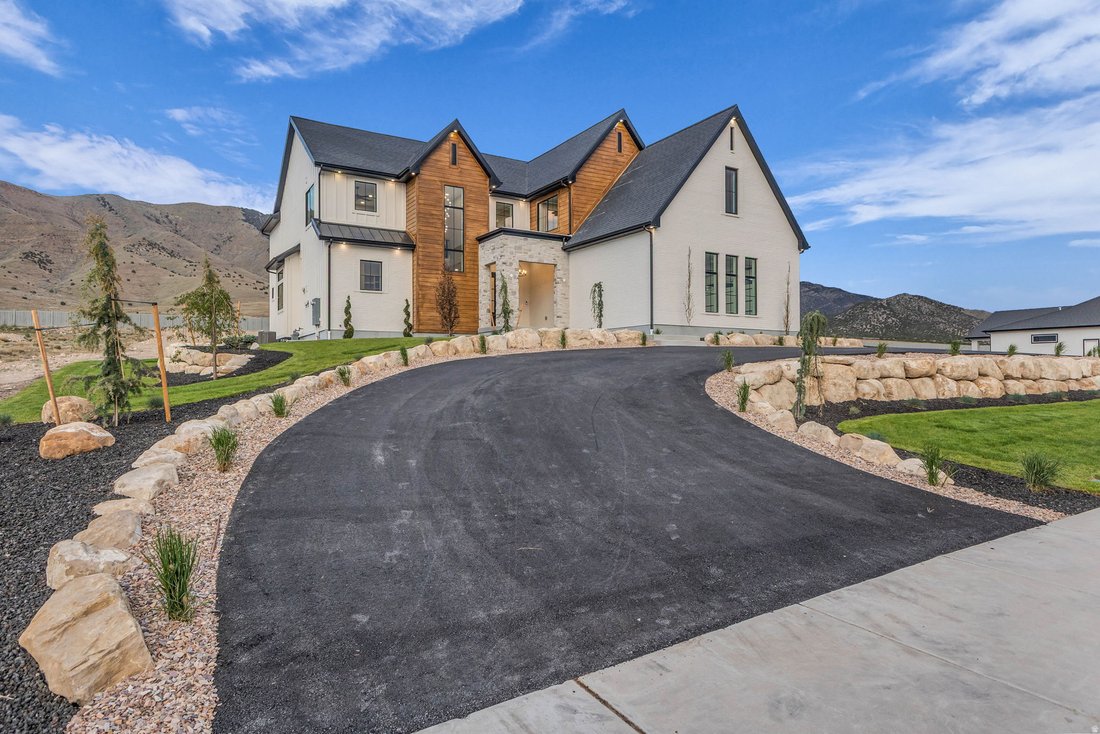House in Eagle Mountain, Utah, United States 3 - 17851548