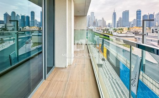 Apartment in City Walk, Dubai, United Arab Emirates 1