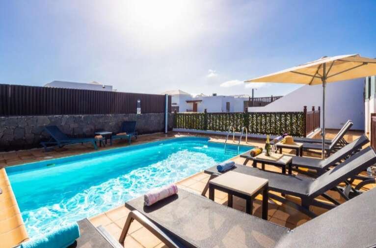 Villa in Playa Blanca, Yaiza, Spain 1 - 17851507