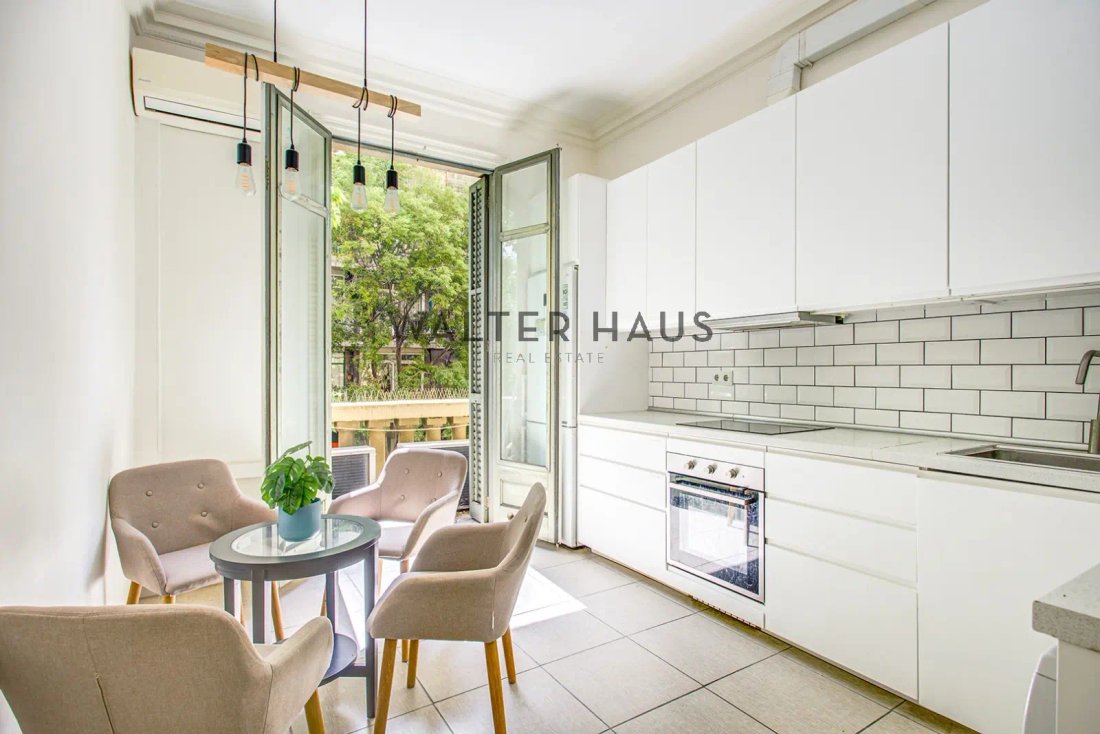Apartment in Eixample, Barcelona, Spain 4 - 16408835