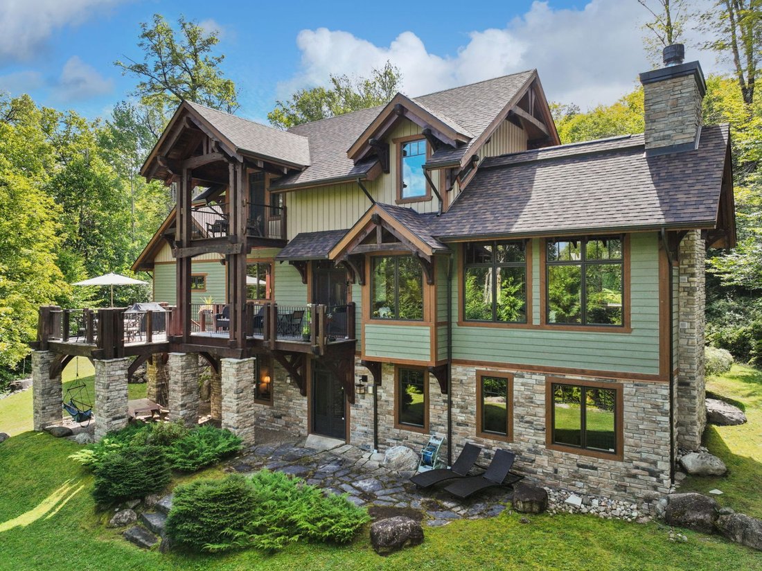 House in Mont-Tremblant, Quebec, Canada 1 - 17851512