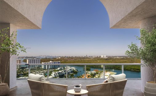 Condo in Sunny Isles Beach, Florida, United States 1