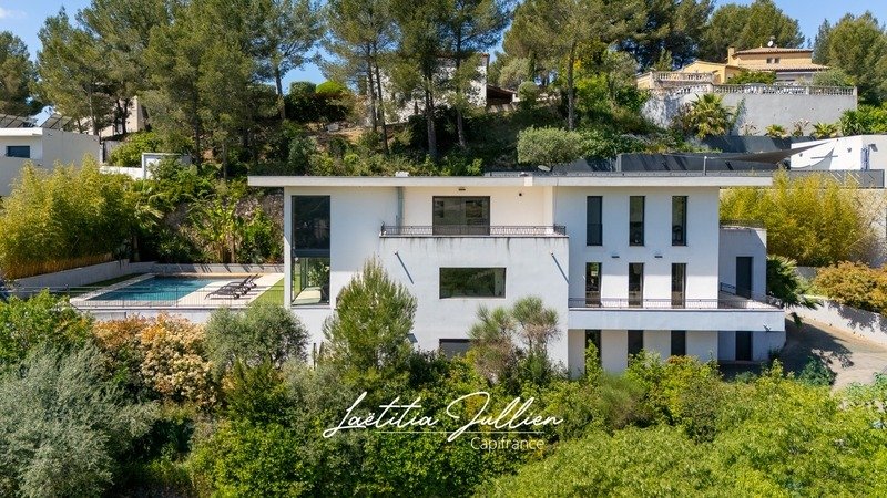 House in La Valentine, Marseille, Provence-Alpes-Côte d'Azur 2 - 17856413