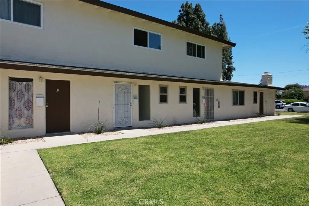 Orange, California, United States 4 - 17855361