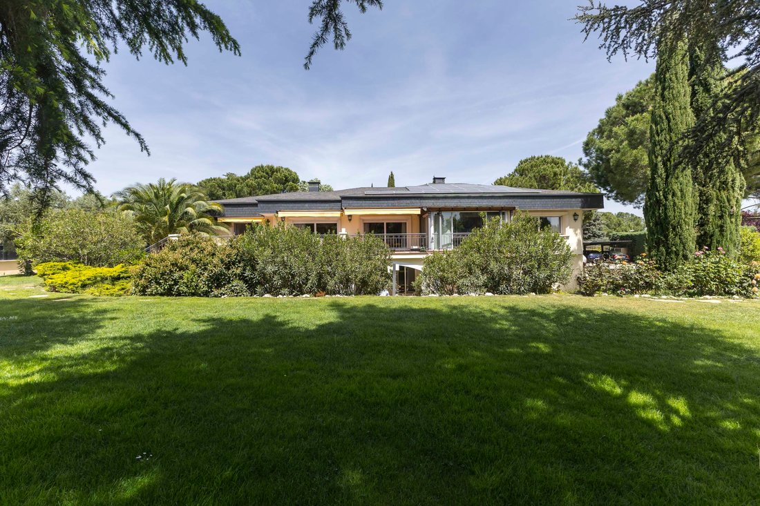 House in La Moraleja, Alcobendas, Comunidad de Madrid 1 - 17856098