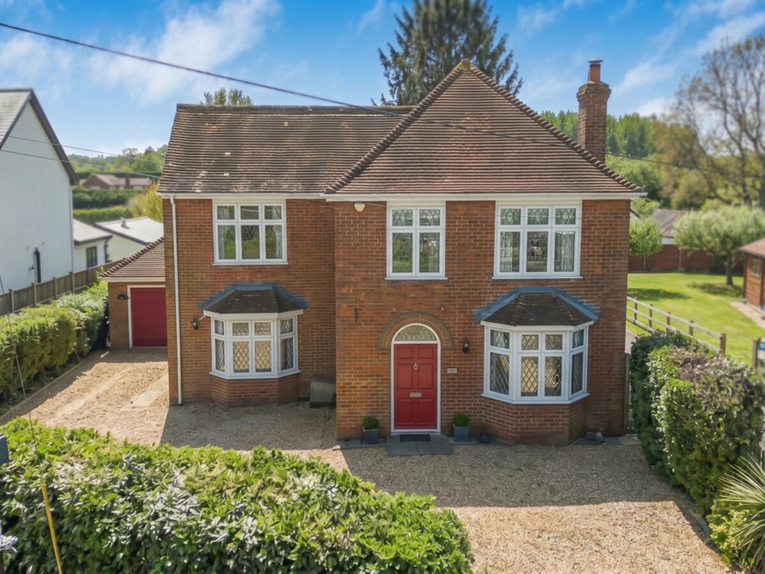 Haus in Waltham St Lawrence, England 1 - 17856313