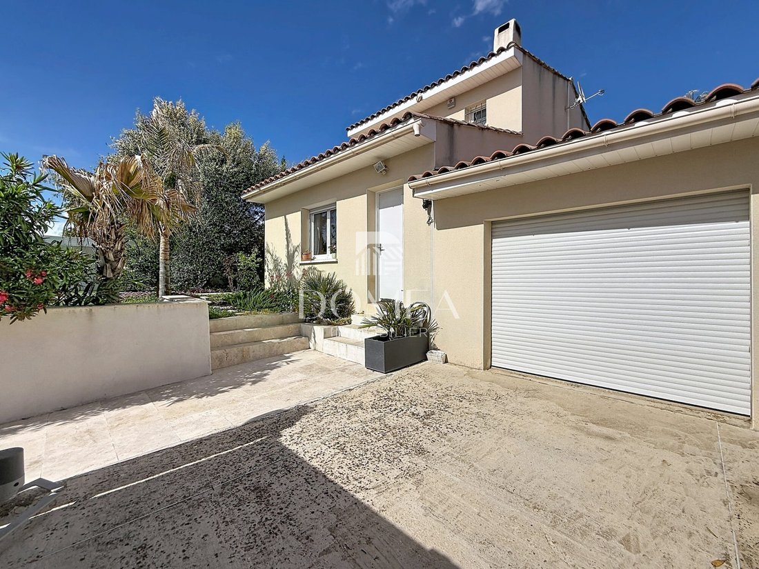 Villa in Le Cres, Occitania, France 3 - 17857221