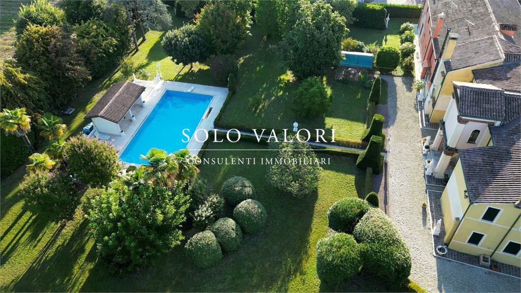 Villa in Camposampiero, Veneto, Italy 2 - 17856567