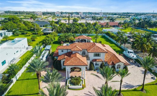 Maison à Miami Lakes, Floride, États-Unis 1