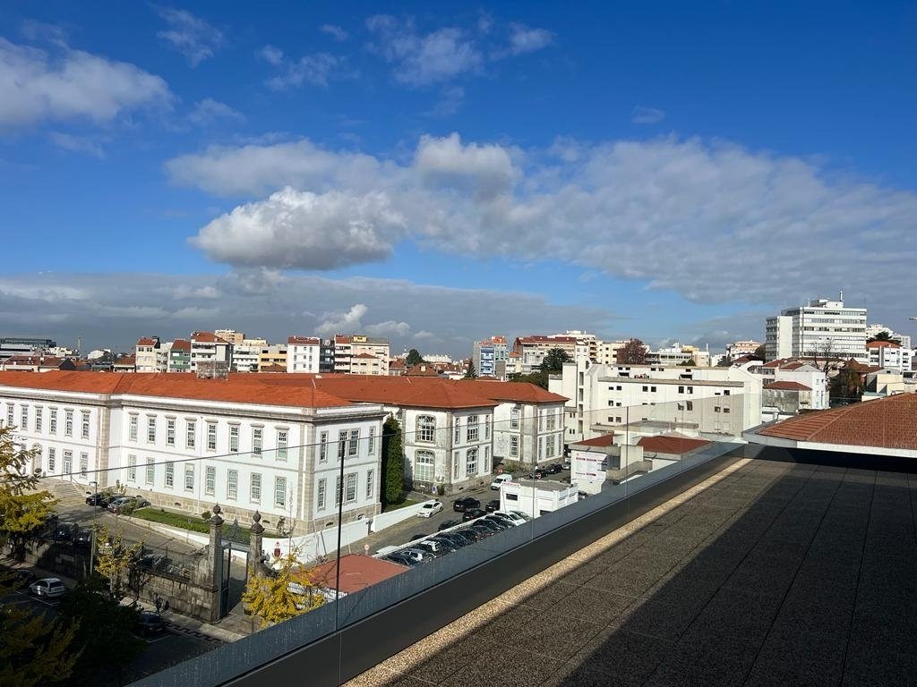 Apartment in Cedofeita, Santo Ildefonso, Se, Miragaia, Sao Nicolau e Vitoria, Porto District, Portugal 3 - 17856316