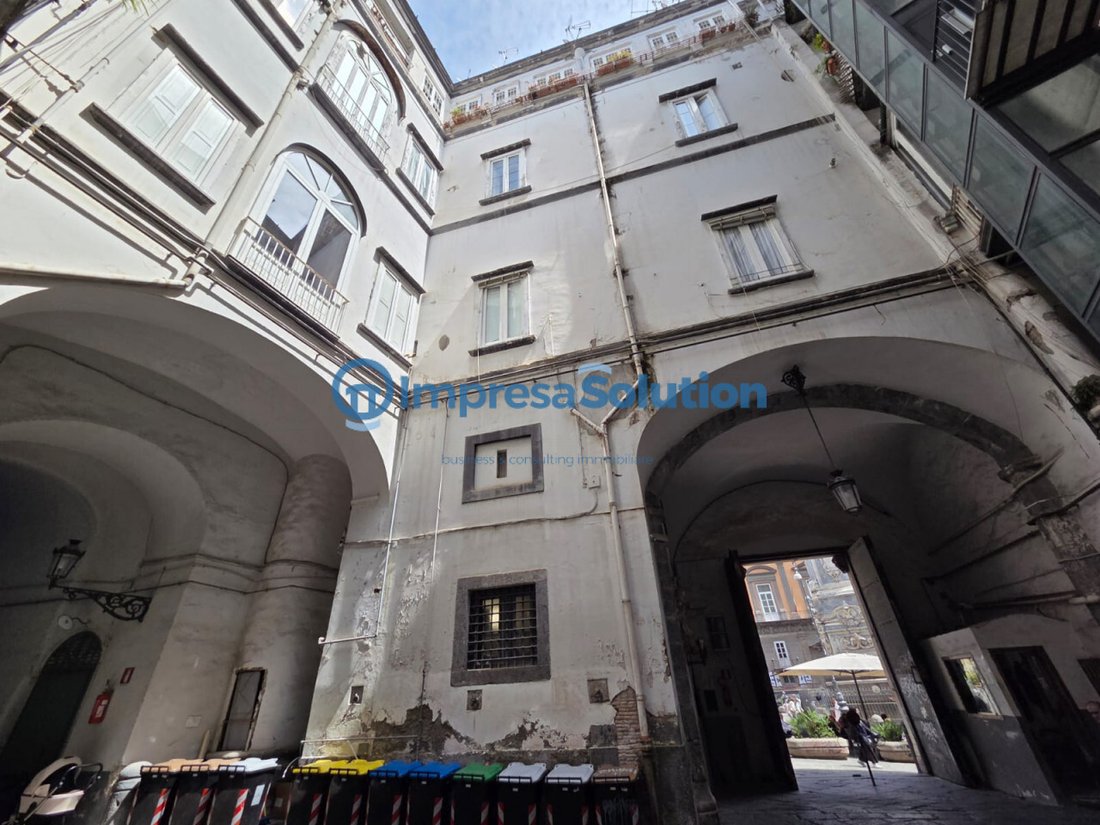 Apartment in Naples, Campania, Italy 5 - 17856569